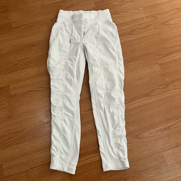 White lulu lemon athletic pants - Picture 1 of 3